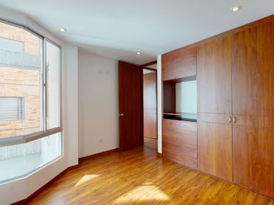 Apartamento de 2 alcobas en venta en Santa Barbara, Bogotá, 61 m² · foto 13 de 15