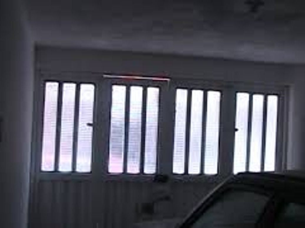 Casa de 11 alcobas en venta en El Rubi, Bogotá, 288 m² · foto 2 de 4