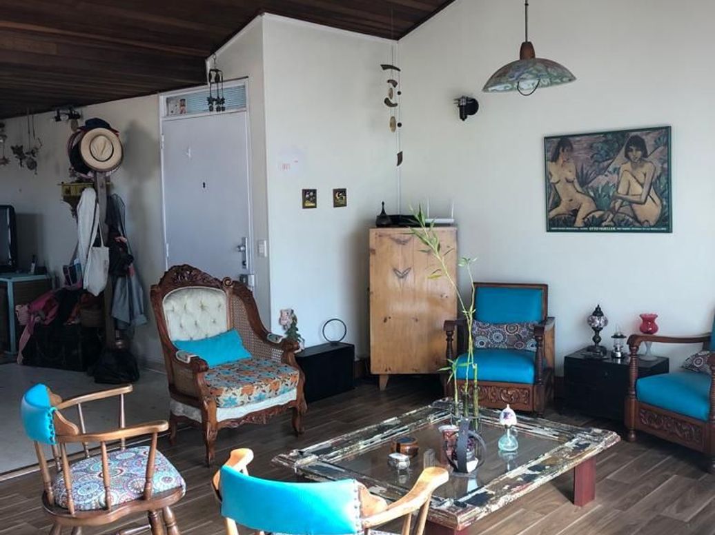 Apartamento de 3 alcobas en venta en Santa Barbara Central, Bogotá, 130 m² · foto 2 de 10