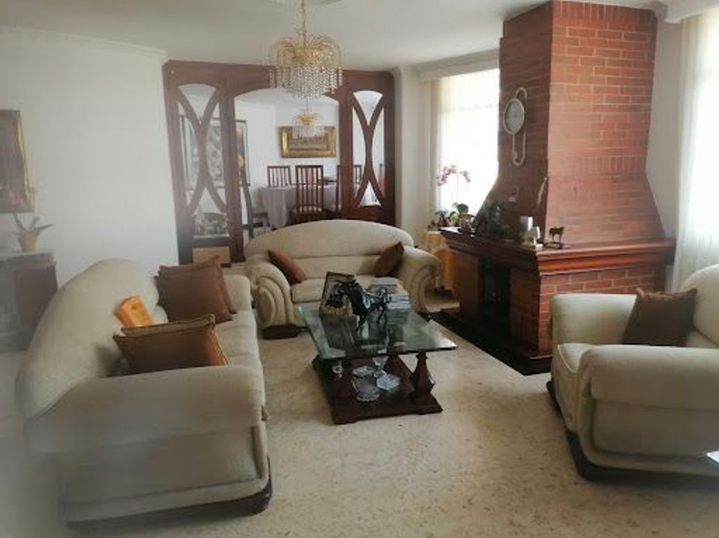 Apartamento de 5 alcobas en venta en El Batan, Bogotá, 238 m² · foto 4 de 20
