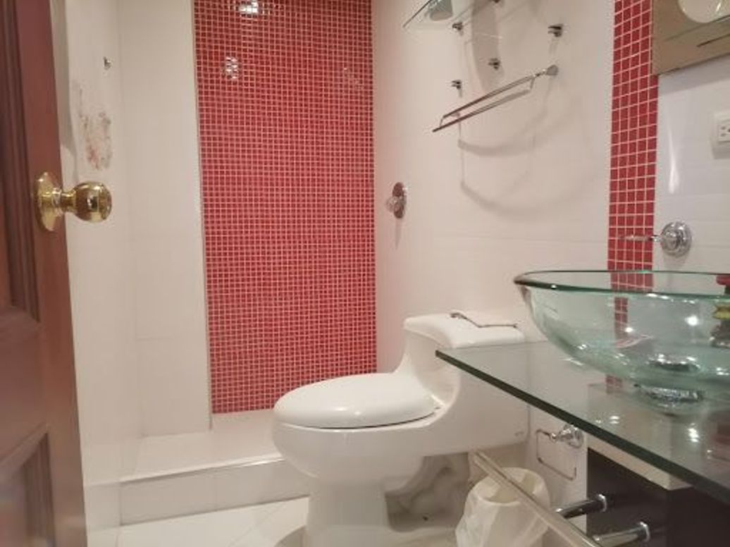 Apartamento de 5 alcobas en venta en El Batan, Bogotá, 238 m² · foto 15 de 20