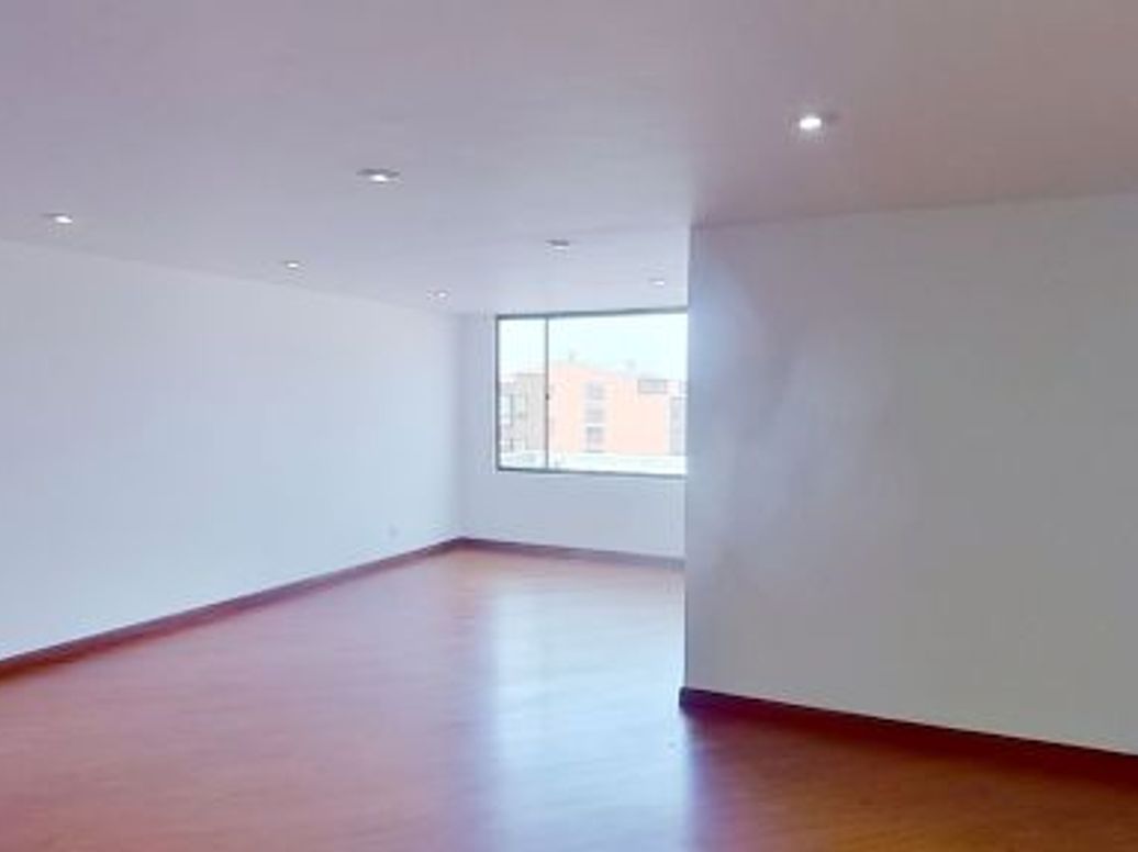 Apartamento de 2 alcobas en venta en Santa Barbara, Bogotá, 76 m² · foto 5 de 19