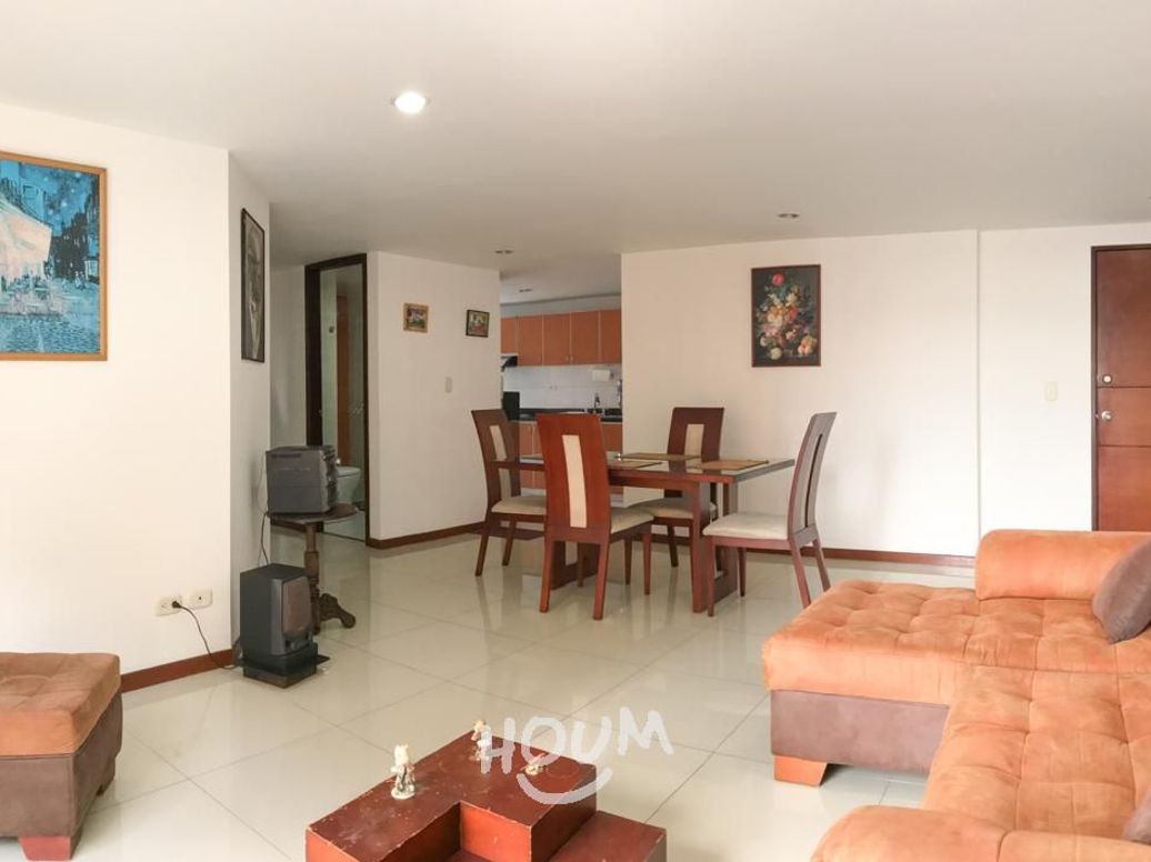 Apartamento de 3 alcobas en venta en Acacias, Bogotá, 94 m² · foto 2 de 12