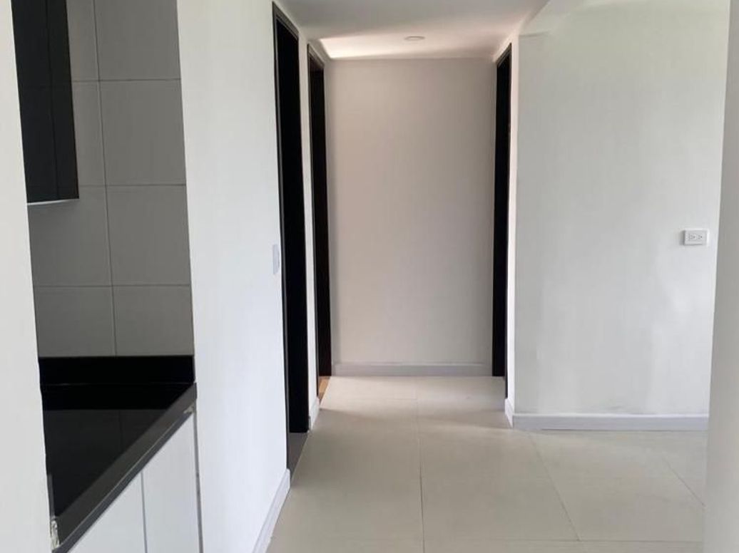 Apartamento de 3 alcobas en venta en Alcalá, Bogotá, 99 m² · foto 19 de 20