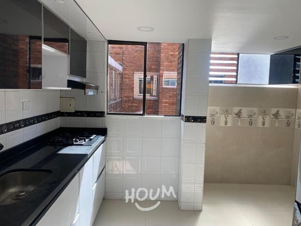 Apartamento de 3 alcobas en venta en Alcalá, Bogotá, 99 m² · foto 3 de 20