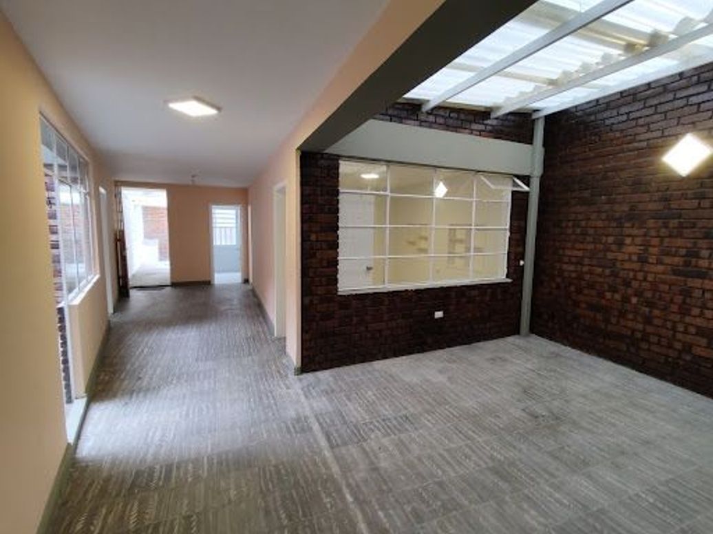 Apartamento de 4 alcobas en venta en Eduardo Santos, Bogotá, 162 m² · foto 7 de 18