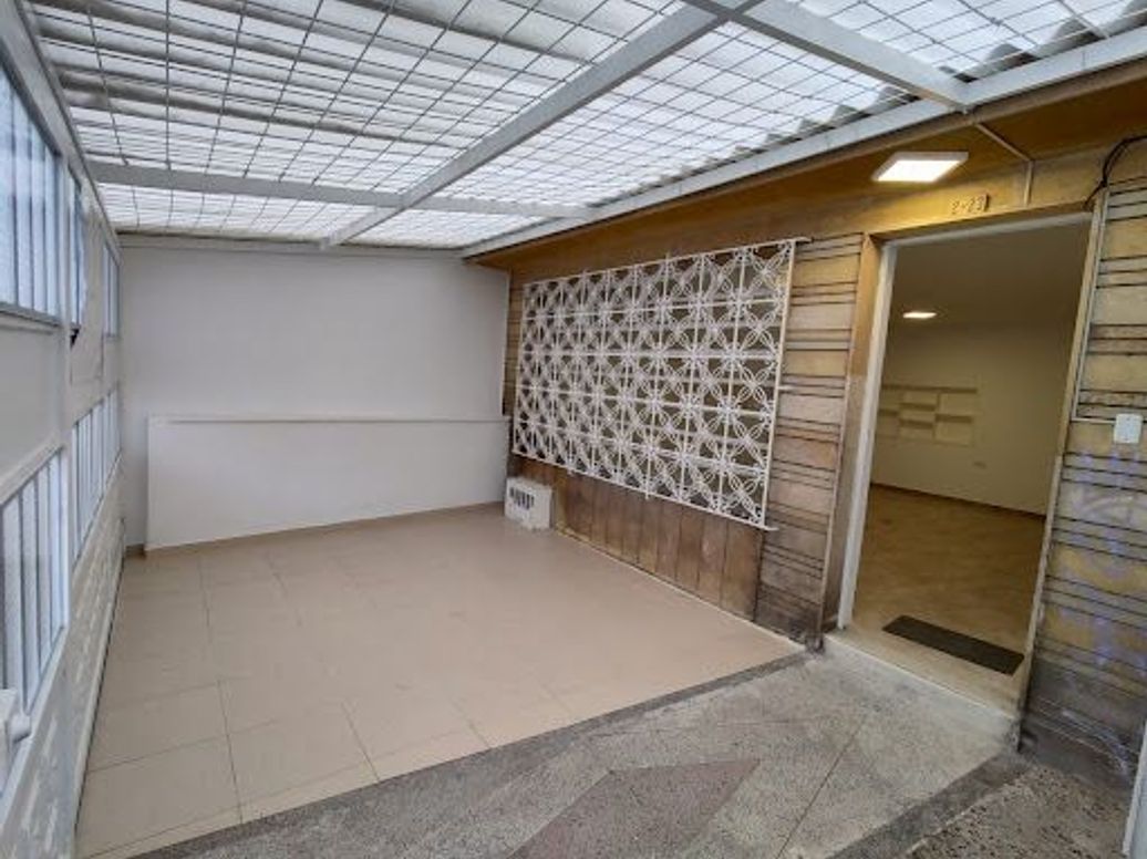 Apartamento de 4 alcobas en venta en Eduardo Santos, Bogotá, 162 m² · foto 2 de 18