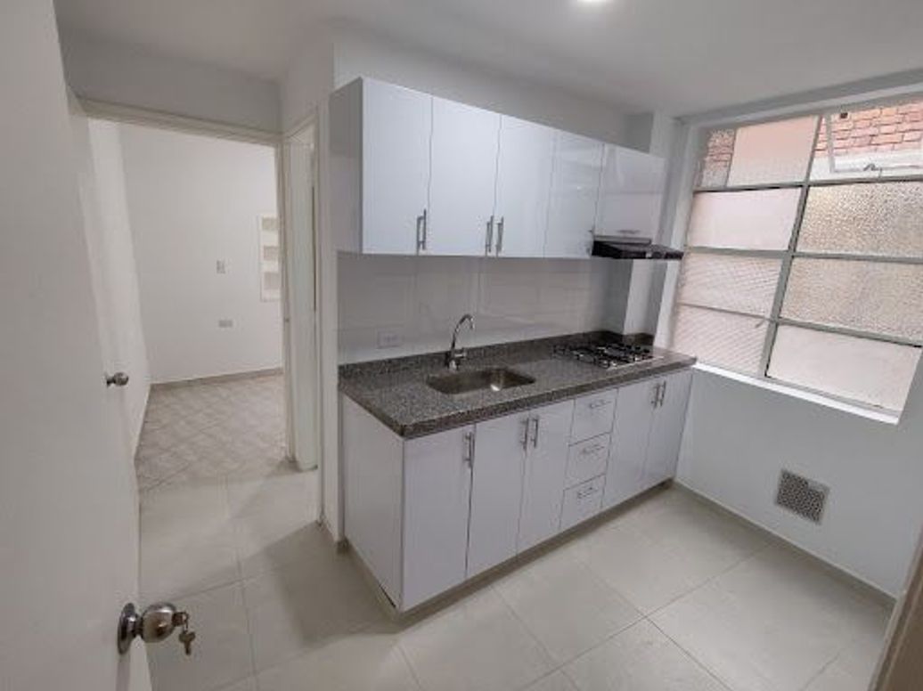 Apartamento de 4 alcobas en venta en Eduardo Santos, Bogotá, 162 m² · foto 8 de 18