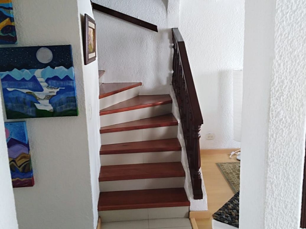 Casa de 5 alcobas en venta en Villa Del Prado, Bogotá, 120 m² · foto 5 de 10