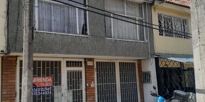 Apartamento 2 alcobas 1 baño sala comedor cocina semi integral zona de lavandería recién remodelado con muy buenos acabados