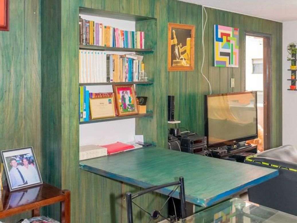 Apartamento de 3 alcobas en venta en Atanasio Girardot, Bogotá, 72 m² · foto 2 de 20