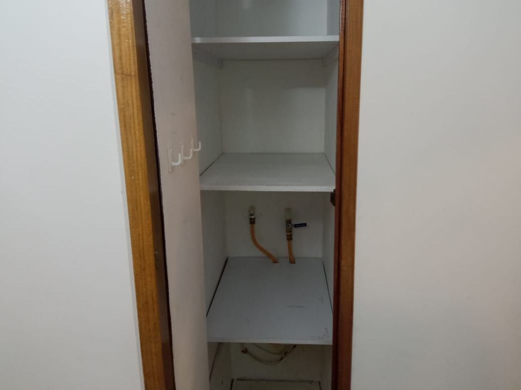 Apartamento de 2 alcobas en venta en La Carolina, Bogotá, 78 m² · foto 7 de 10