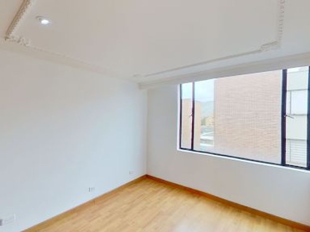 Apartamento en venta en Cedritos, Bogotá · foto 3 de 10