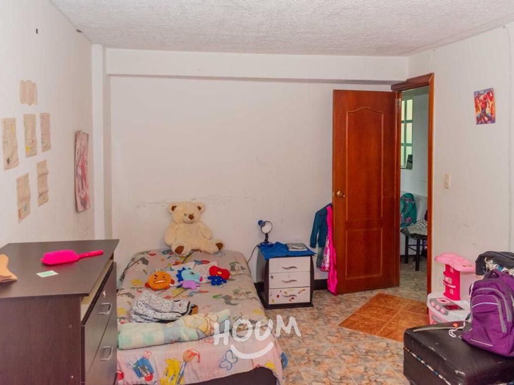 Casa de 7 alcobas en venta en Abraham Lincoln, Bogotá, 850 m² · foto 4 de 20