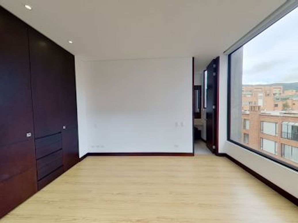 Apartamento de 1 alcoba en venta en Chicó Norte, Bogotá, 60 m² · foto 7 de 18