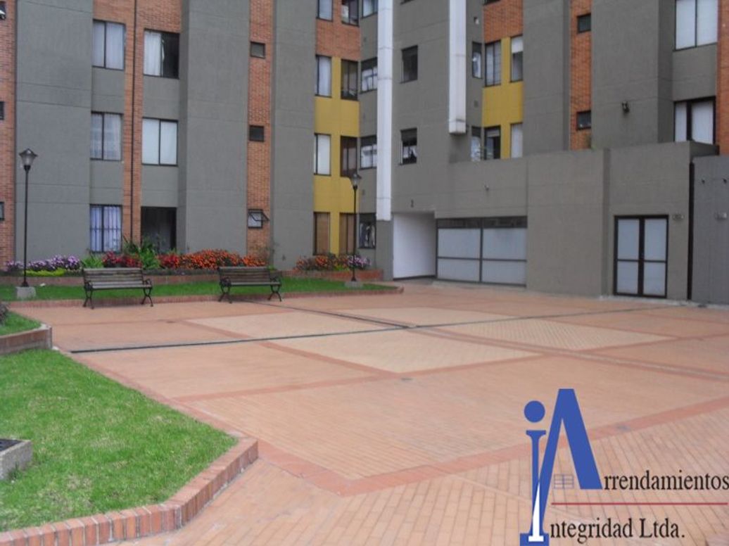 Apartamento de 3 alcobas en venta en Colina Campestre, Bogotá, 87 m² · foto 7 de 20