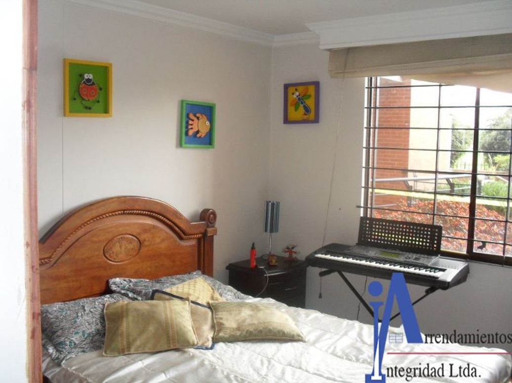 Apartamento de 3 alcobas en venta en Colina Campestre, Bogotá, 87 m² · foto 6 de 20
