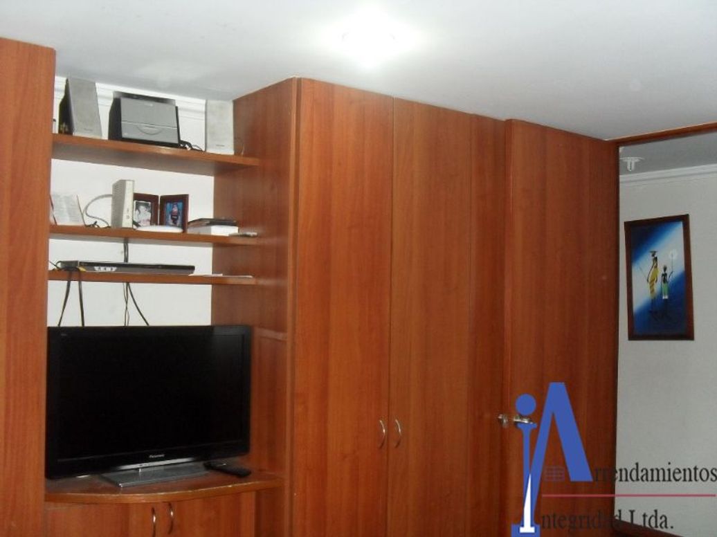 Apartamento de 3 alcobas en venta en Colina Campestre, Bogotá, 87 m² · foto 9 de 20