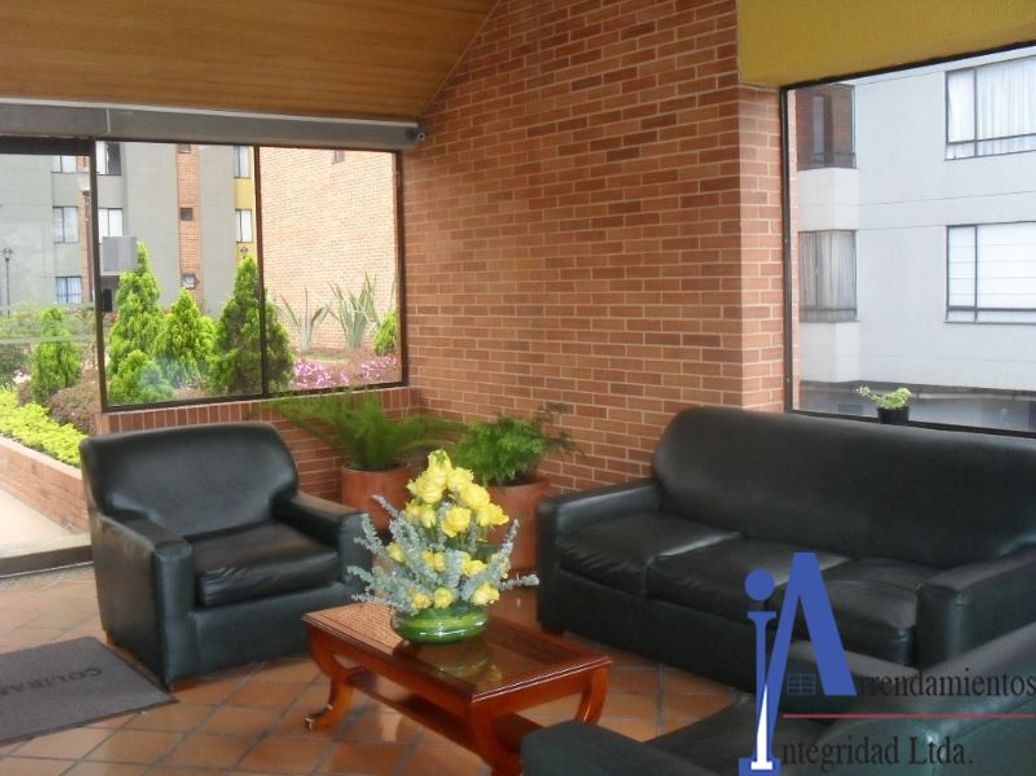 Apartamento de 3 alcobas en venta en Colina Campestre, Bogotá, 87 m² · foto 13 de 20