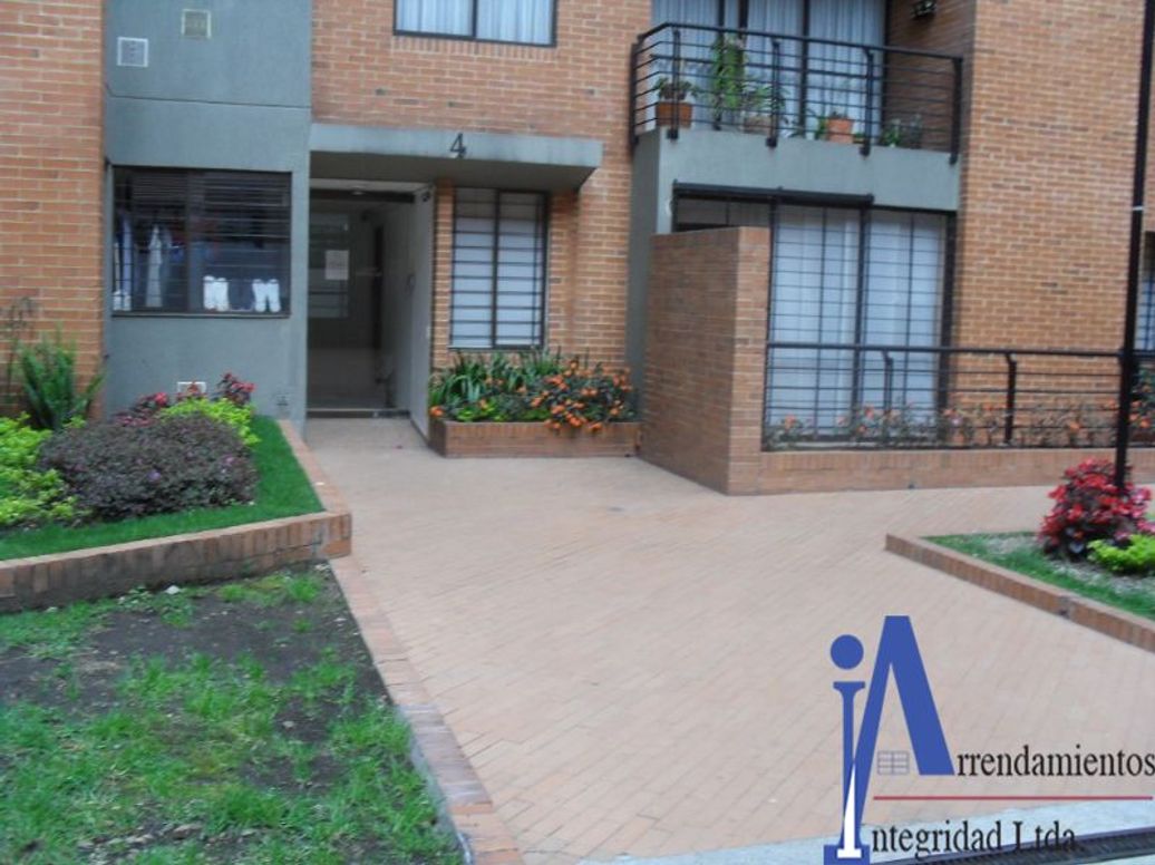 Apartamento de 3 alcobas en venta en Colina Campestre, Bogotá, 87 m² · foto 17 de 20