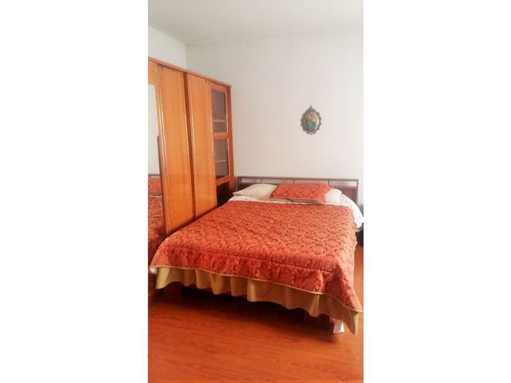 Casa de 5 alcobas en venta en Centro, Bogotá, 241 m² · foto 5 de 20