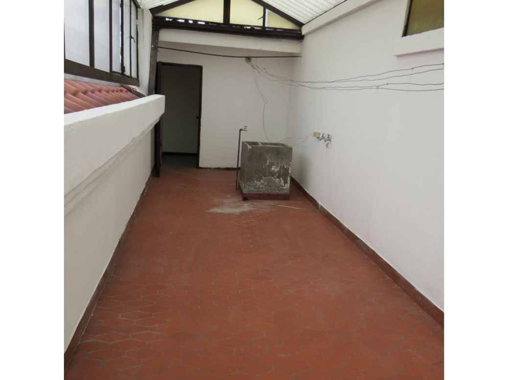 Casa de 5 alcobas en venta en Centro, Bogotá, 241 m² · foto 19 de 20
