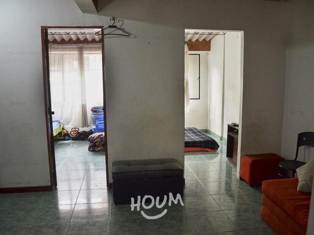 Casa de 7 alcobas en venta en Alcalá, Bogotá, 260 m² · foto 19 de 20