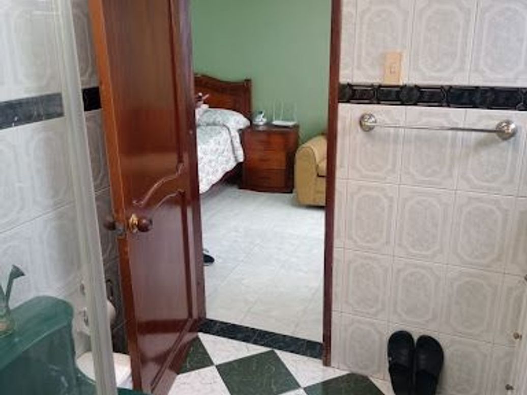 Casa de 5 alcobas en venta en Villa Luz, Bogotá, 234 m² · foto 6 de 18