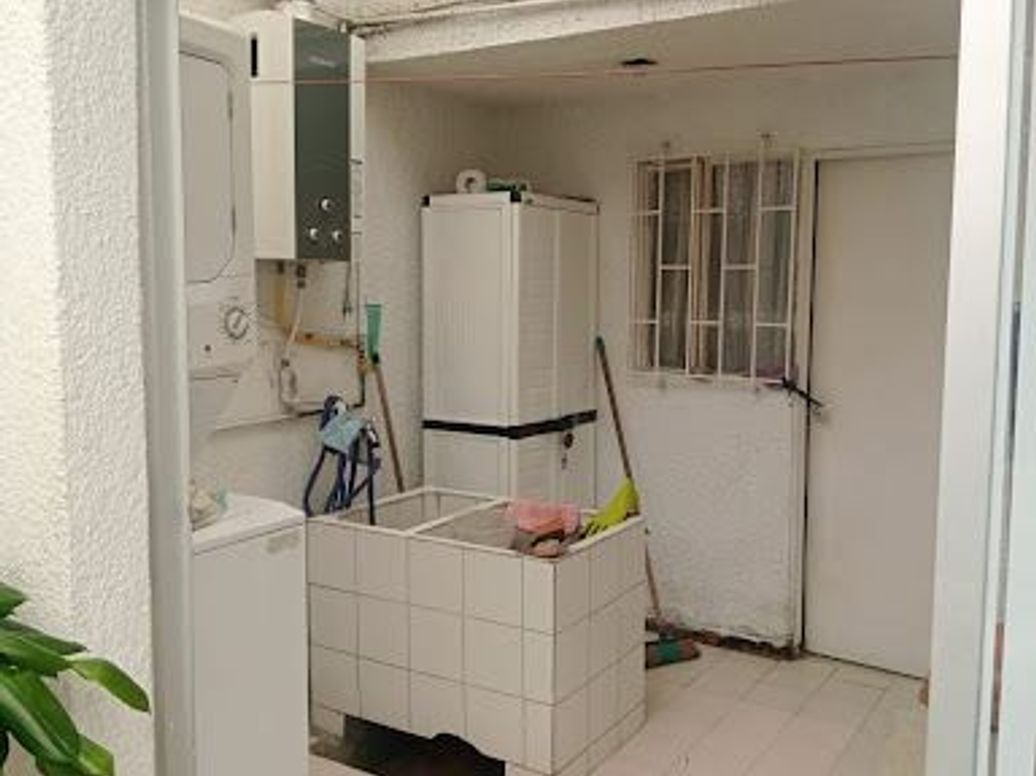 Casa de 5 alcobas en venta en Villa Luz, Bogotá, 234 m² · foto 14 de 18