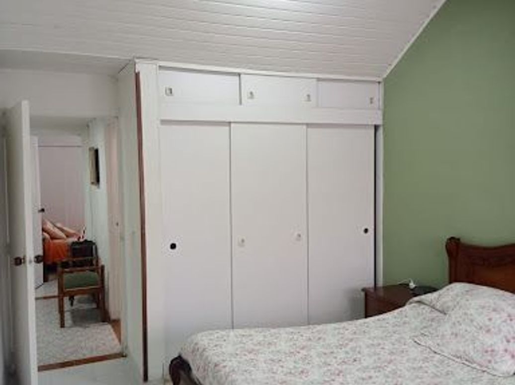 Casa de 5 alcobas en venta en Villa Luz, Bogotá, 234 m² · foto 4 de 18