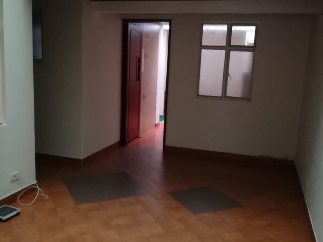 Casa de 8 alcobas en venta en Prado Veraniego, Bogotá, 310 m² · foto 4 de 20