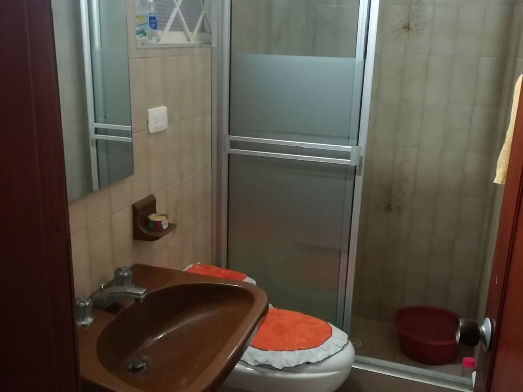 Casa de 8 alcobas en venta en Prado Veraniego, Bogotá, 310 m² · foto 8 de 20