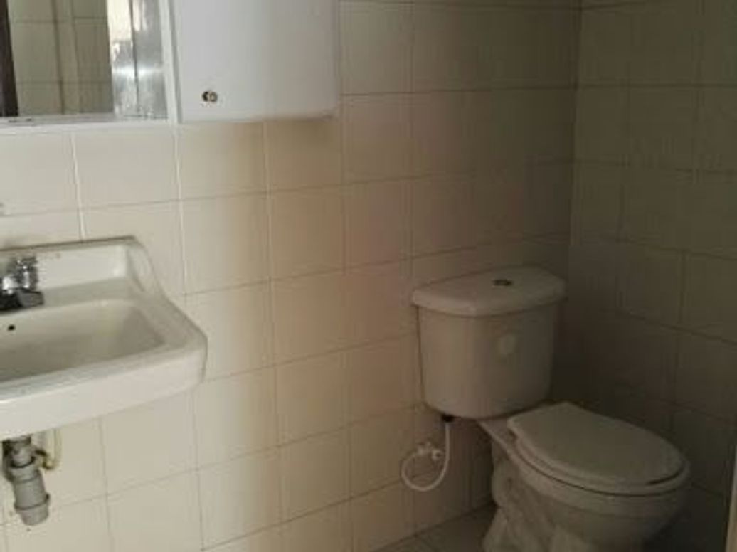 Casa de 5 alcobas en venta en Modelia, Bogotá, 300 m² · foto 10 de 18