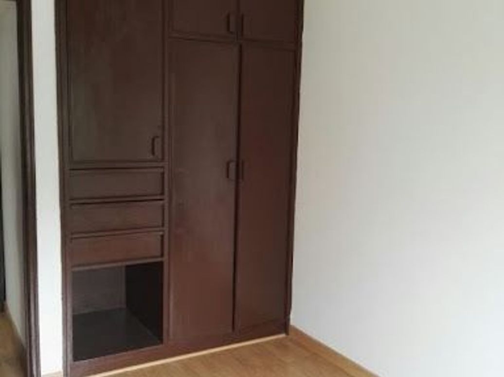 Casa de 5 alcobas en venta en Modelia, Bogotá, 300 m² · foto 18 de 18