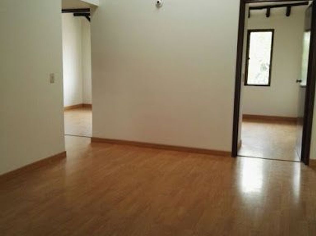 Casa de 5 alcobas en venta en Modelia, Bogotá, 300 m² · foto 17 de 18