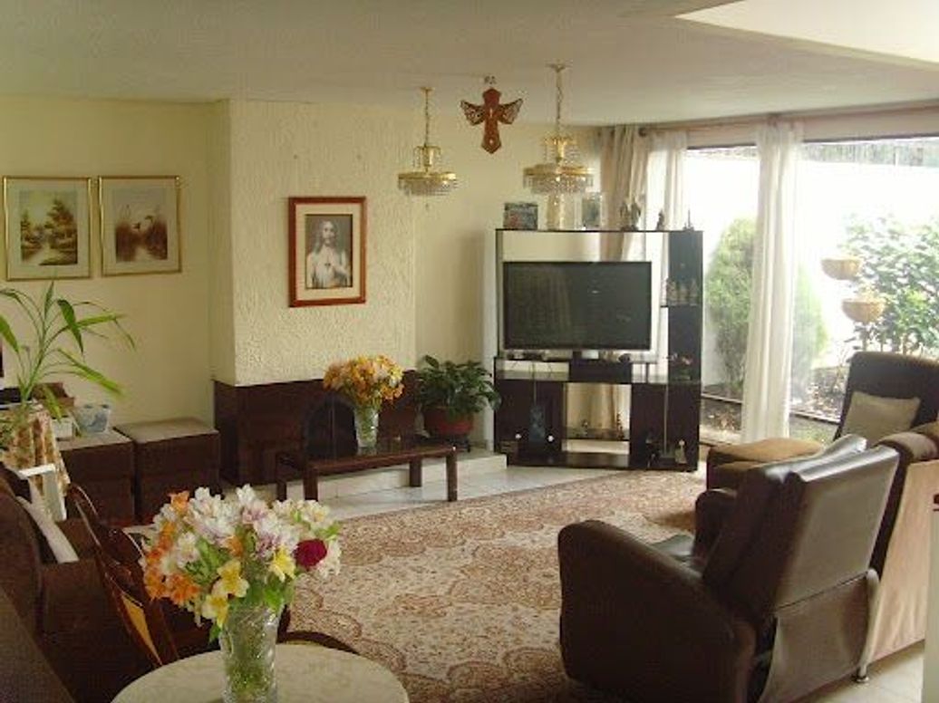 Casa en venta en Pasadena, Bogotá · foto 8 de 18