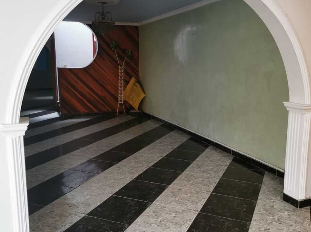 Casa de 4 alcobas en venta en Mandalay Et. Ii, Bogotá, 243 m² · foto 3 de 10