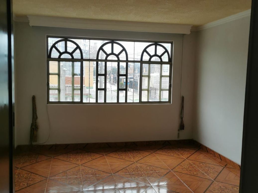 Casa de 4 alcobas en venta en Mandalay Et. Ii, Bogotá, 243 m² · foto 10 de 10