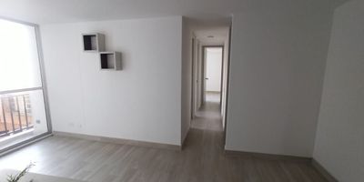 Apartamento en Venta La Doctora Sabaneta

Sala Comedor, cocina integral, pisos en ceramica, 3 alcobas, 2 baños, red de gas, balcon, parqueadero y cuarto util.

porteria 24 horas, piscina, turco, gimnasio, salon social, juegos infantiles, zonas verdes.

INTERMOBILIARIA POBLADO S.A.S.