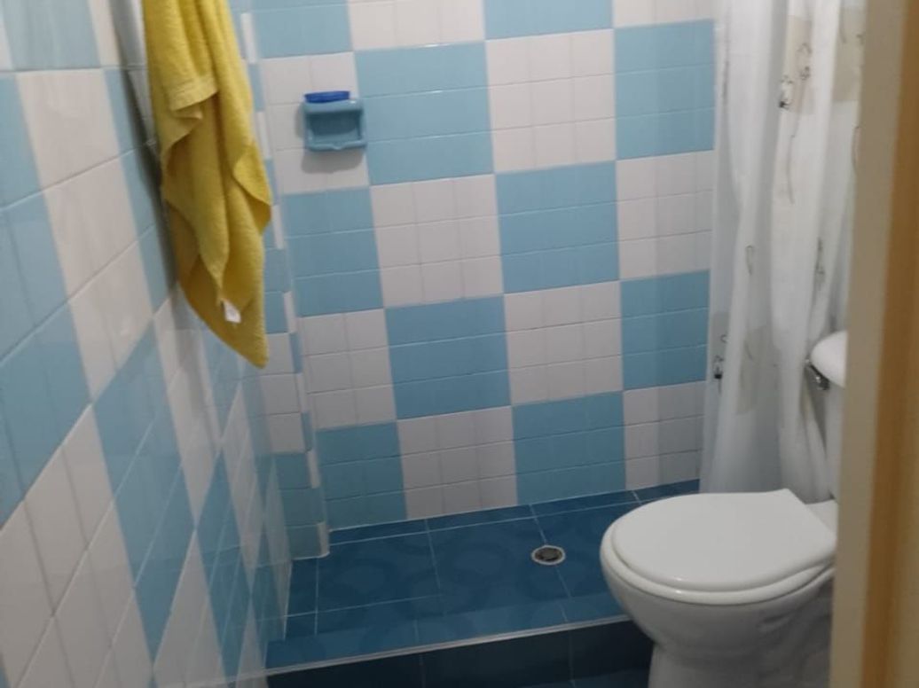 Casa de 8 alcobas en venta en Primavera, Bogotá, 260 m² · foto 8 de 10