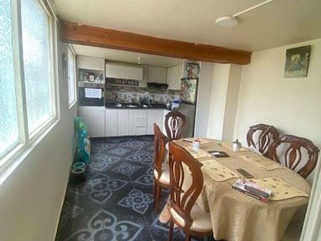 Casa de 4 alcobas en venta en Ciudad Kennedy, Bogotá, 120 m² · foto 4 de 16