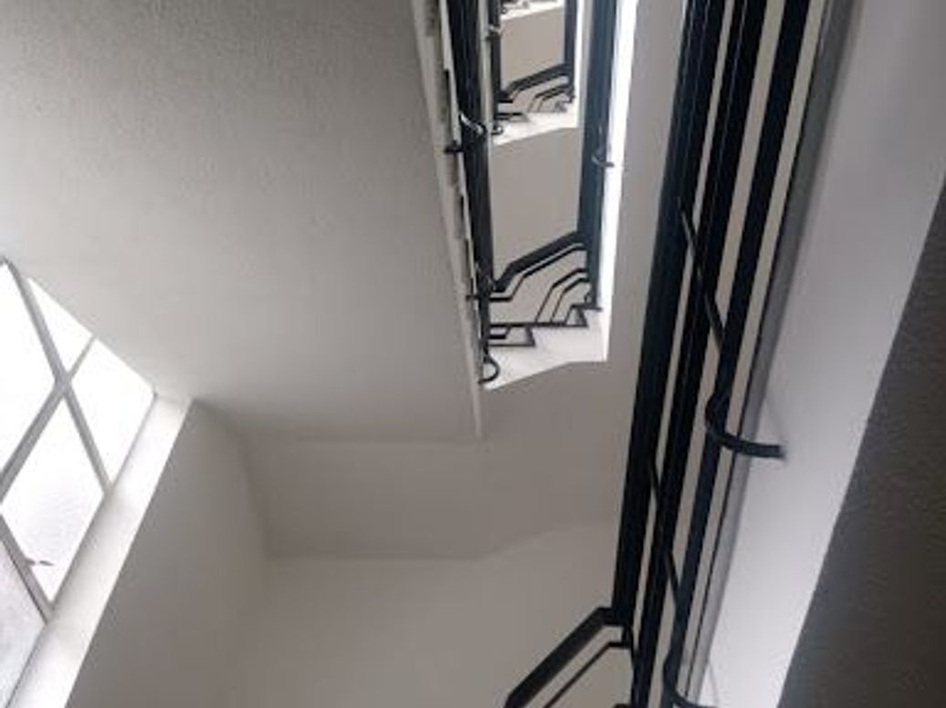 Apartamento de 4 alcobas en venta en La Veracruz, Bogotá, 141 m² · foto 3 de 20