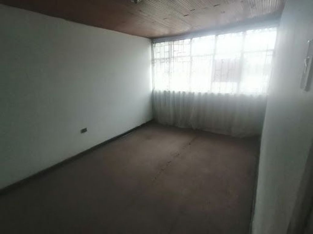 Casa de 3 alcobas en venta en San Luis, Bogotá, 180 m² · foto 10 de 20
