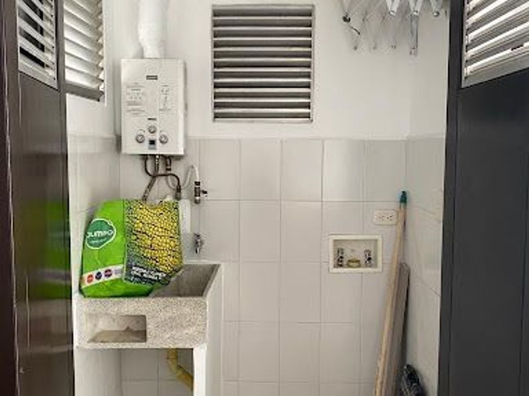 Apartamento de 3 alcobas en venta en Capellanía, Bogotá, 56 m² · foto 12 de 16