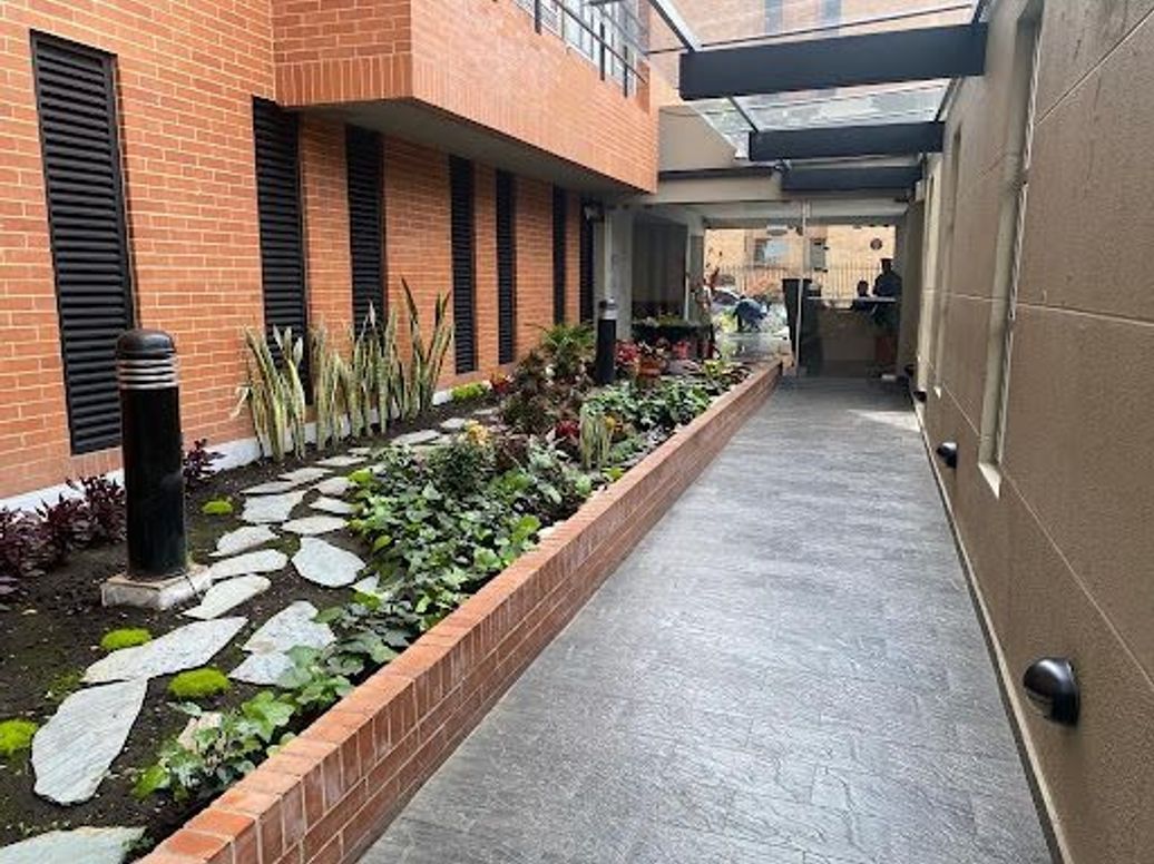 Apartamento de 3 alcobas en venta en Capellanía, Bogotá, 56 m² · foto 2 de 16