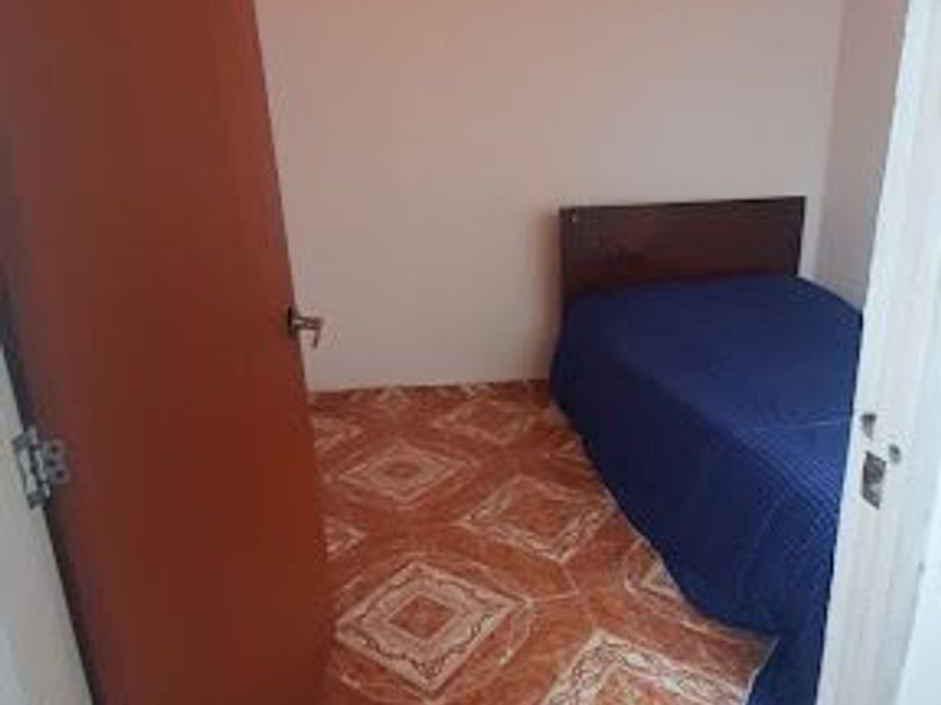 Casa de 9 alcobas en venta en Villa Gladys, Bogotá, 220 m² · foto 9 de 20
