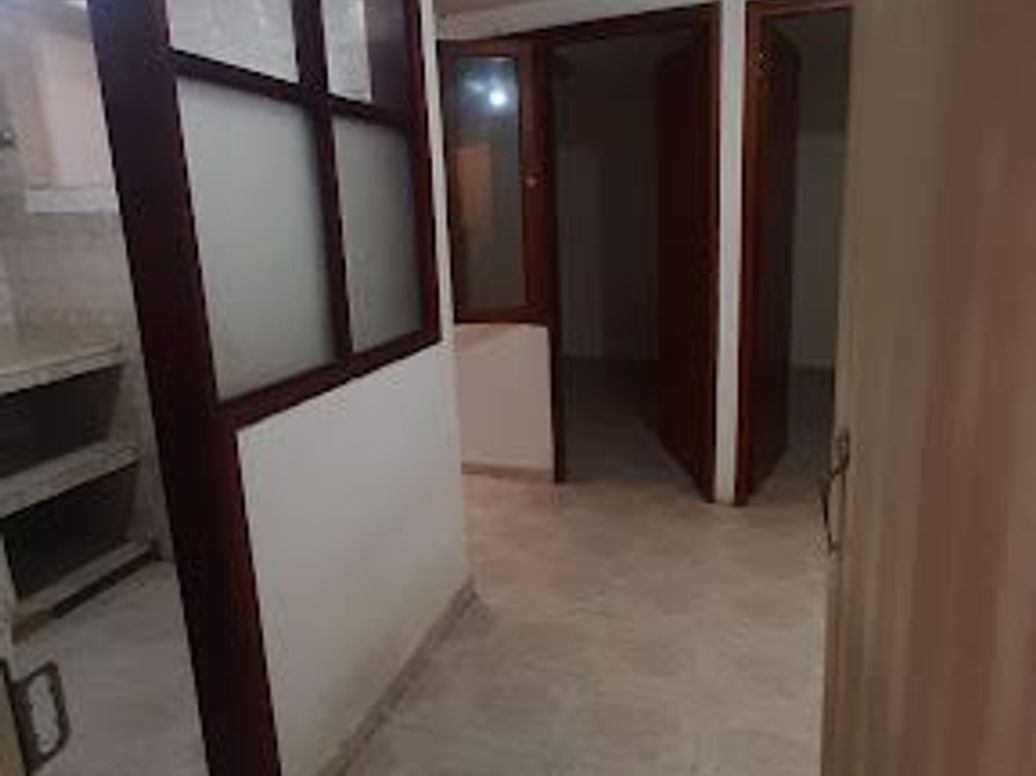 Casa de 9 alcobas en venta en Villa Gladys, Bogotá, 220 m² · foto 18 de 20