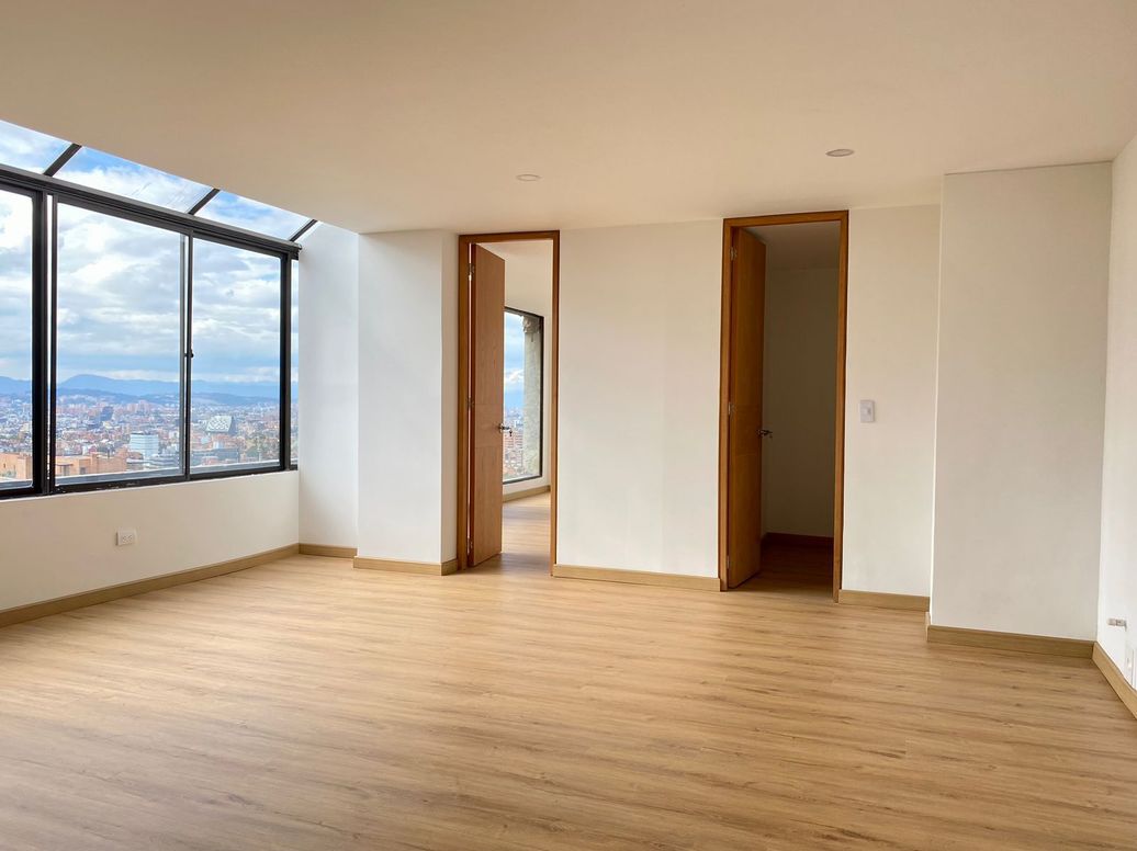 Apartamento de 5 alcobas en venta en Bellavista, Bogotá, 550 m² · foto 11 de 20
