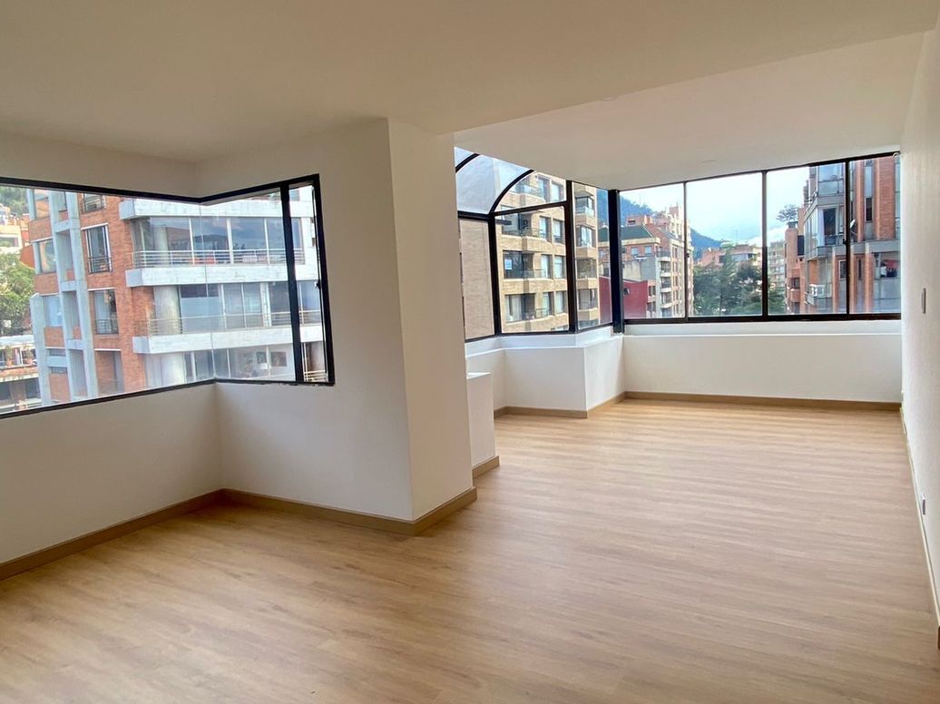 Apartamento de 5 alcobas en venta en Bellavista, Bogotá, 550 m² · foto 18 de 20