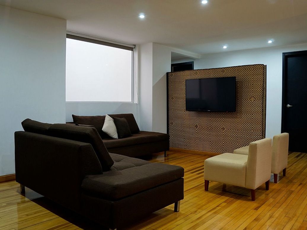 Casa de 5 alcobas en venta en Usatama, Bogotá, 500 m² · foto 13 de 20